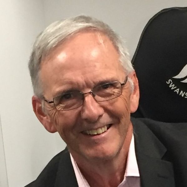 Stuart Cox 600x600
